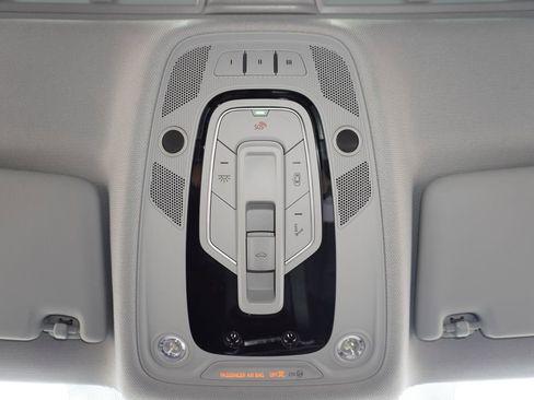 Used 2019 Audi A4 2.0T Premium w/ Convenience Package image 21