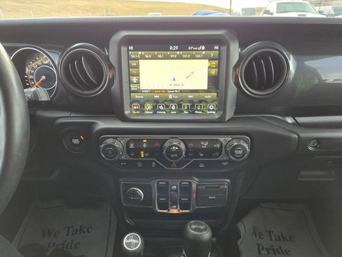 Used 2021 Jeep Wrangler Unlimited Sport image 21