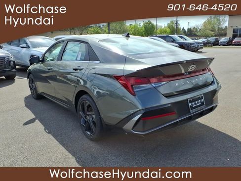 New 2026 Hyundai Elantra SEL Sport Premium FWD image 3