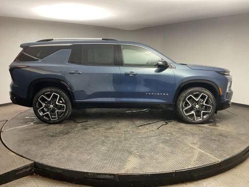 New 2026 Chevrolet Traverse High Country image 8