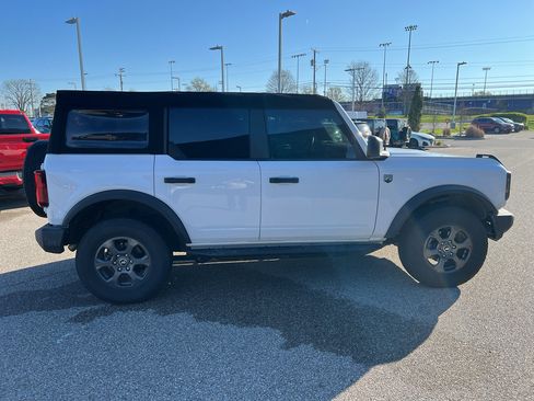 Used 2024 Ford Bronco Big Bend image 8