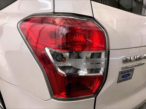 Used 2014 Subaru Forester 2.5i Premium w/ Popular Package #1 AWD/4WD image 28