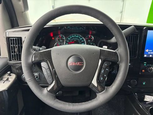 New 2026 GMC Savana 2500 Extended w/ Driver Convenience Package RWD image 31