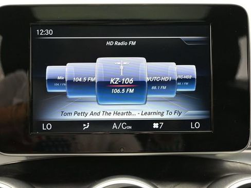 Used 2017 Mercedes-Benz C 300 4MATIC Sedan image 21