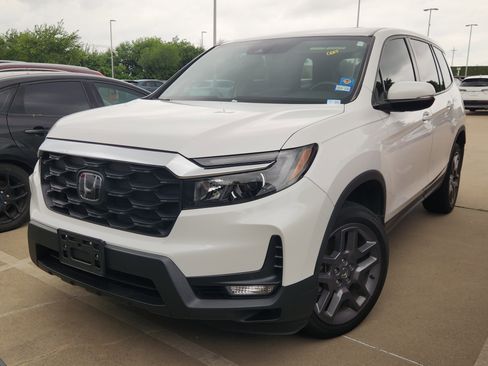 Certified 2023 Honda Passport EX-L image 1