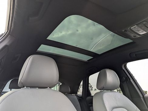 Used 2018 Audi Q3 2.0T Premium Plus w/ Premium Plus Package image 20