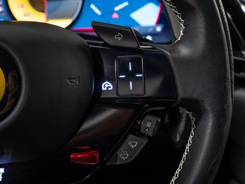 Used 2022 Ferrari Roma RWD image 36