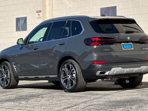 Used 2026 BMW X5 xDrive40i image 3