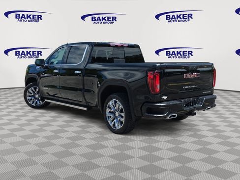 Used 2022 GMC Sierra 1500 Denali w/ Denali Reserve Package AWD/4WD image 7