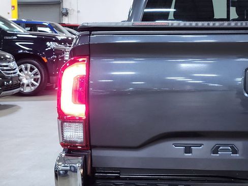 Used 2022 Toyota Tacoma SR5 image 20