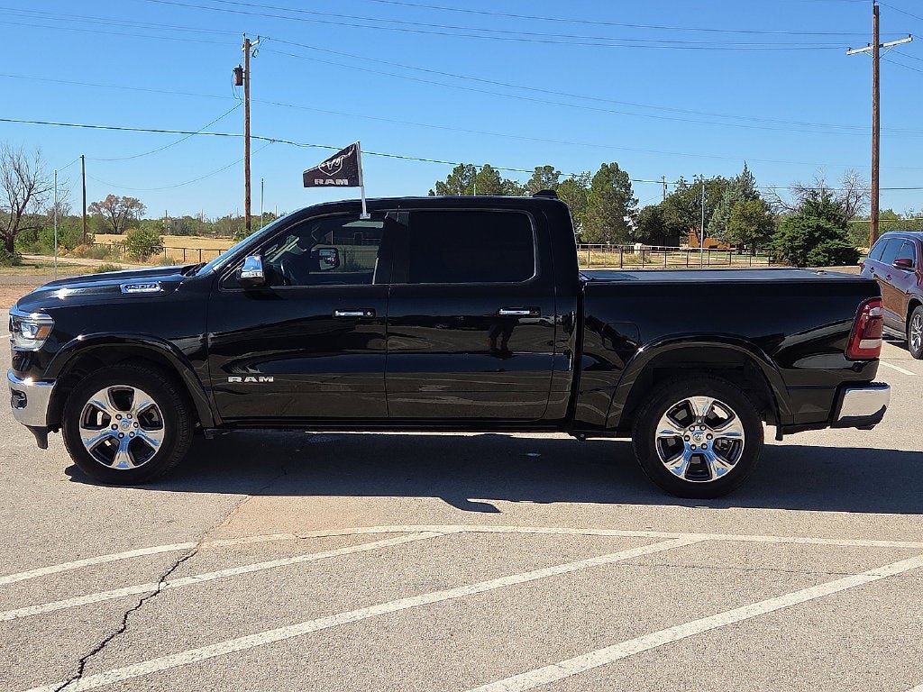 Used 2022 RAM 1500 Laramie AWD/4WD image 2