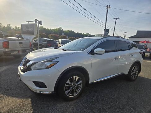 Used 2015 Nissan Murano SV AWD/4WD image 9