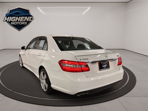 Used 2011 Mercedes-Benz E 350 4MATIC Sedan image 5