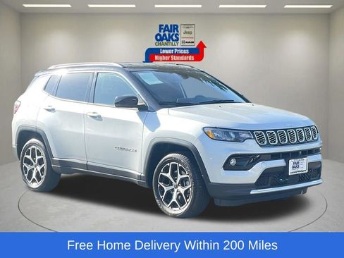Certified 2025 Jeep Compass Limited AWD/4WD image 1