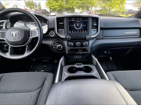 Used 2021 RAM 1500 Big Horn AWD/4WD image 13