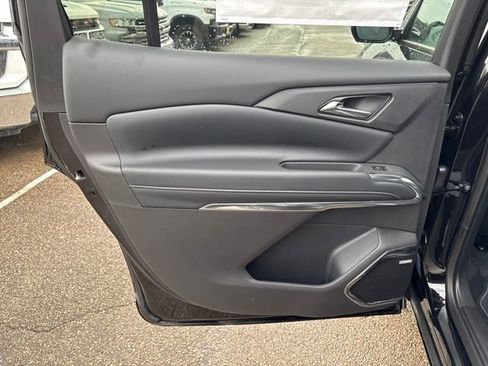 New 2026 Chevrolet Traverse High Country image 21