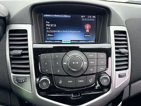 Used 2013 Chevrolet Cruze LT w/ RS Package image 16