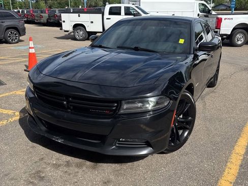 Used 2016 Dodge Charger R/T w/ Plus Group RWD image 1