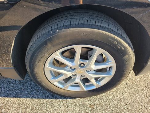 Certified 2024 Chevrolet Equinox LT image 19