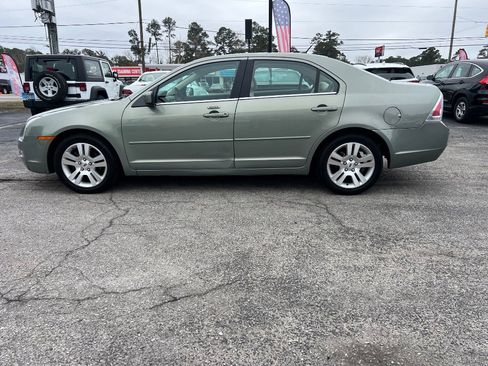 Used 2009 Ford Fusion SEL image 6
