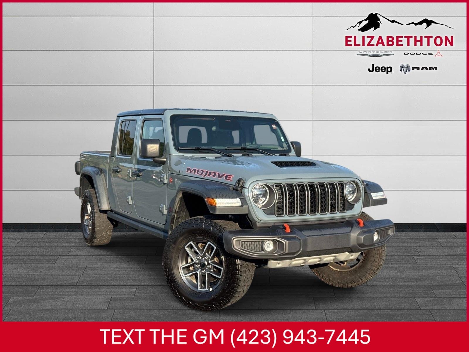 Used 2026 Jeep Gladiator Mojave AWD/4WD image 1