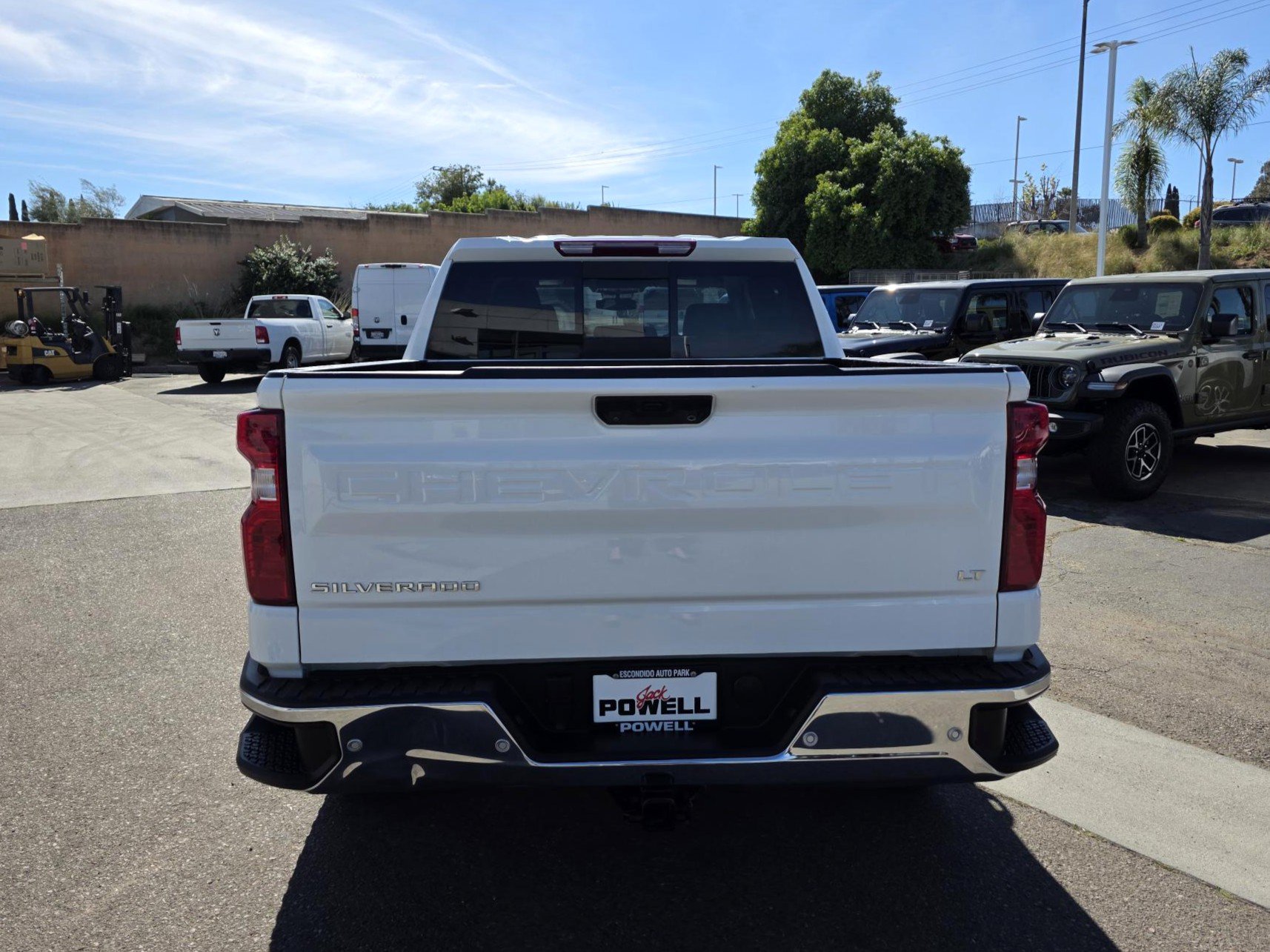 Used 2025 Chevrolet Silverado 1500 LT w/ Safety Package AWD/4WD image 4