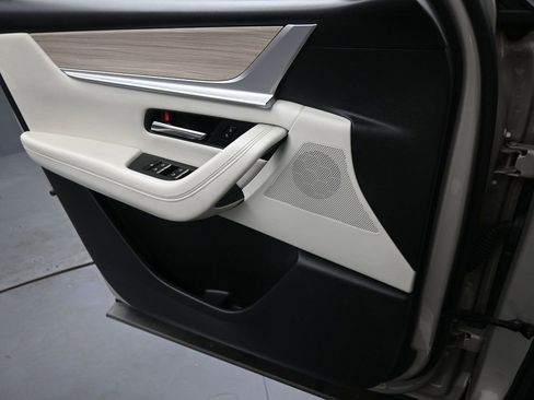 Used 2024 MAZDA CX-90 3.3 Turbo S w/ Premium Package image 22