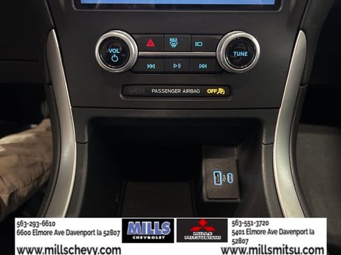 Used 2021 Ford Edge SE image 22