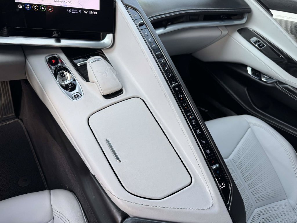 Used 2022 Chevrolet Corvette Stingray Premium Conv w/ Z51 Performance Package RWD image 6
