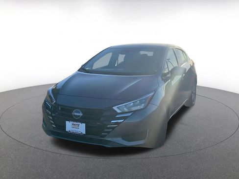 Used 2025 Nissan Versa SV FWD image 8