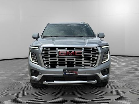 Certified 2025 GMC Yukon XL Denali AWD/4WD image 8
