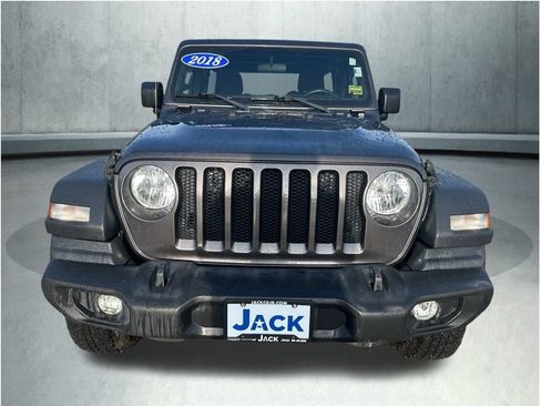 Used 2018 Jeep Wrangler Unlimited Sport image 10