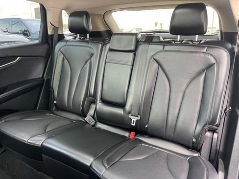 Used 2023 Lincoln Nautilus Reserve image 13