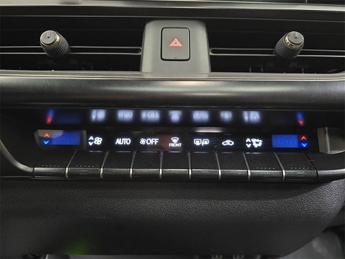 Certified 2024 Lexus UX 250h F Sport image 24