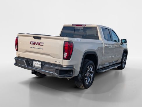 New 2026 GMC Sierra 1500 SLE w/ Preferred Package AWD/4WD image 6