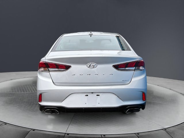 Used 2018 Hyundai Sonata Sport FWD image 4