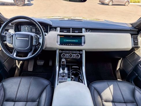 Used 2017 Land Rover Range Rover Sport HSE image 11