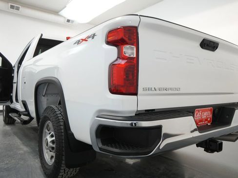 Used 2025 Chevrolet Silverado 2500 W/T w/ WT Convenience Package image 18