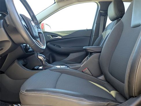 Used 2022 Buick Encore GX Select w/ Sport Touring Package image 22