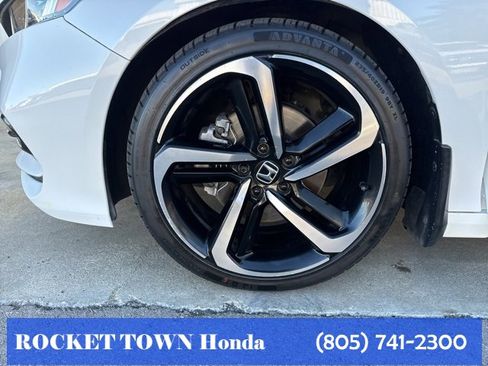 Used 2018 Honda Accord Sport image 21