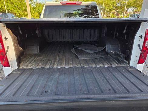 Used 2024 Chevrolet Silverado 1500 LT image 21