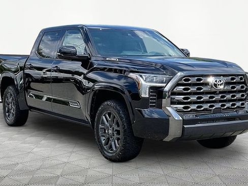 Used 2025 Toyota Tundra Platinum AWD/4WD image 1