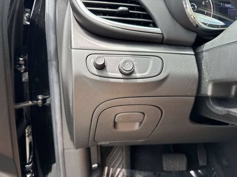 Used 2021 Buick Encore Preferred w/ Safety Package II FWD image 54