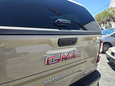 Used 2022 GMC Sierra 1500 Elevation AWD/4WD image 15