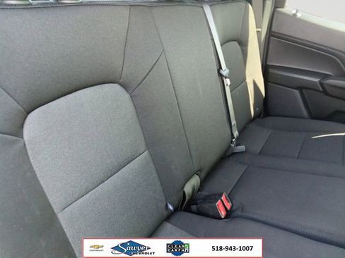 Used 2024 Chevrolet Colorado W/T RWD image 17