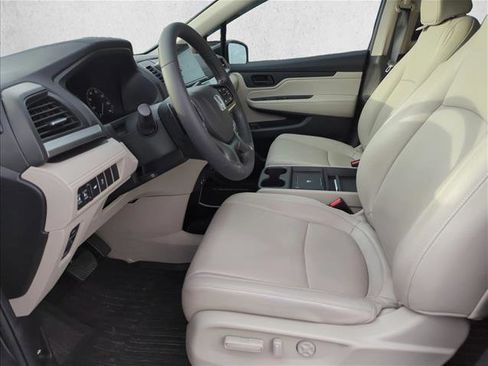 Used 2025 Honda Odyssey EX-L image 11