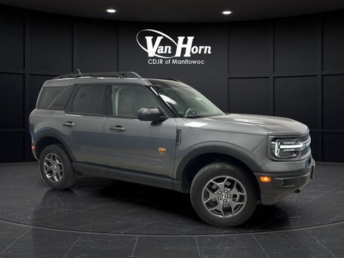 Used 2023 Ford Bronco Sport Badlands w/ Premium Package AWD/4WD image 1