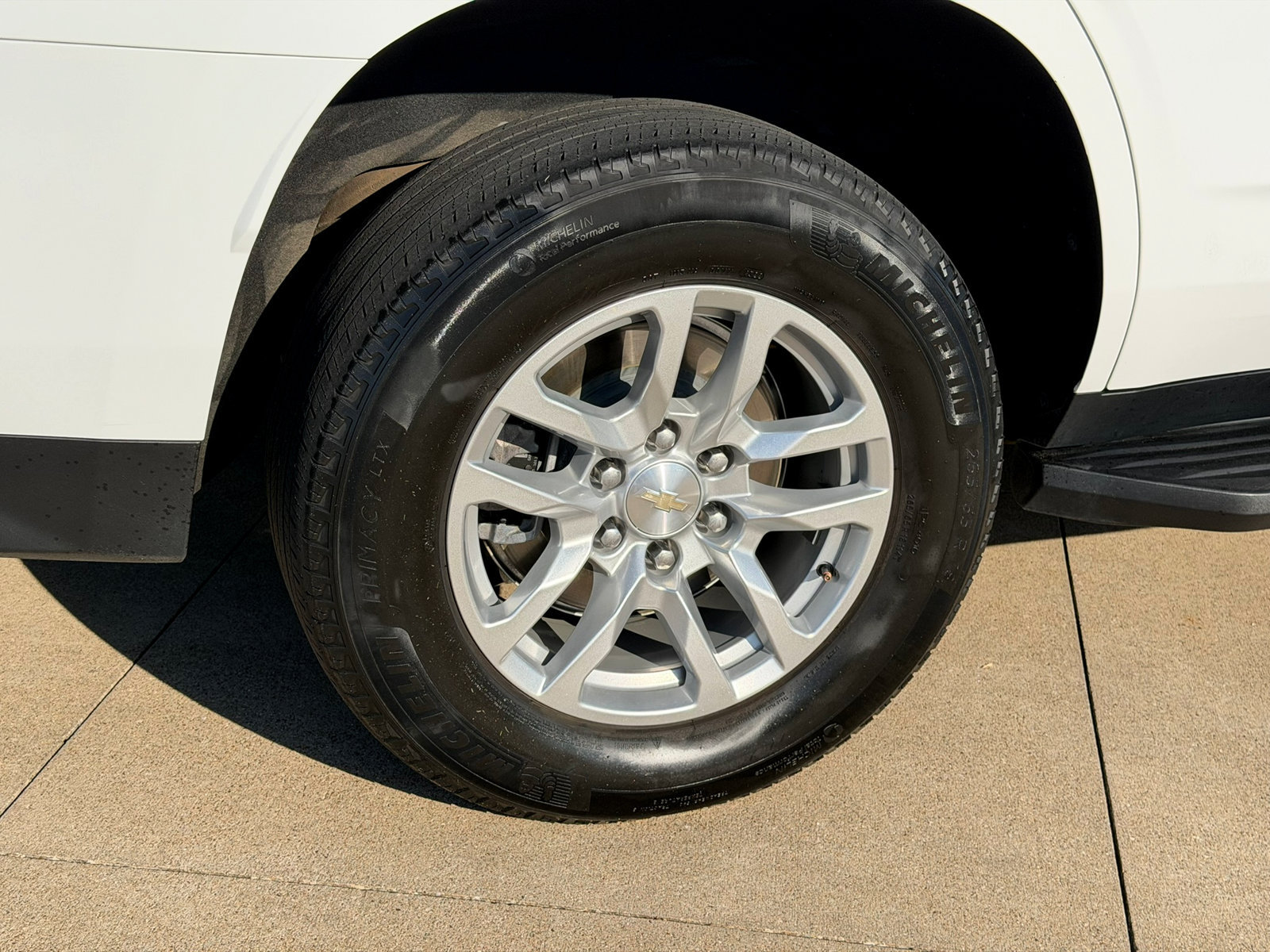 Used 2023 Chevrolet Tahoe LT RWD image 8