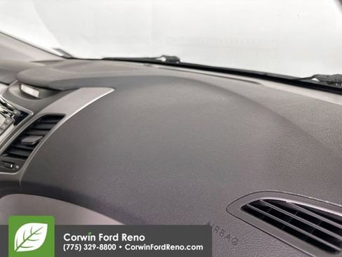 Used 2015 Hyundai Elantra SE w/ Option Group 02 image 26