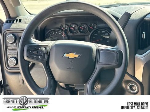 Used 2023 Chevrolet Silverado 1500 Custom AWD/4WD image 14